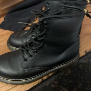 kids doc martens